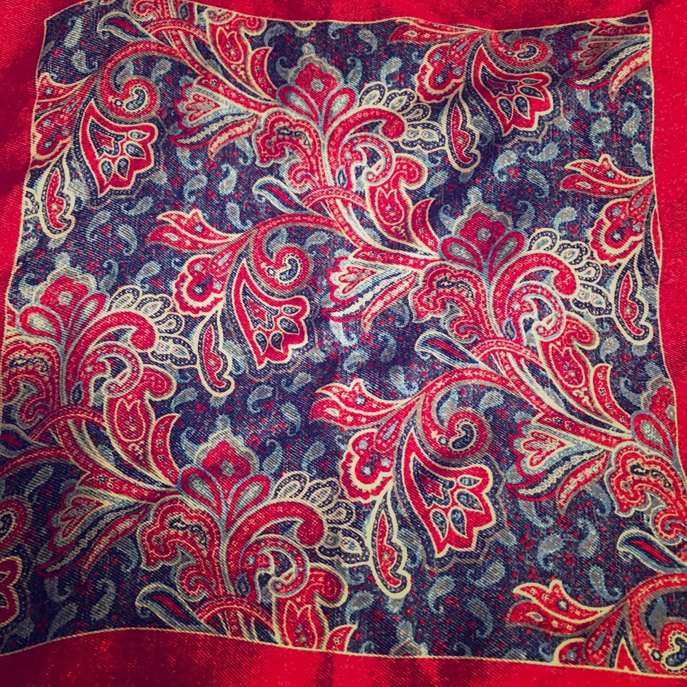 Joseph Abboud pocket square!